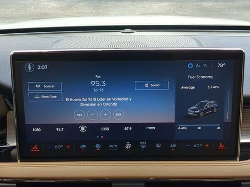 Used 2023 Lincoln Corsair Reserve image 20