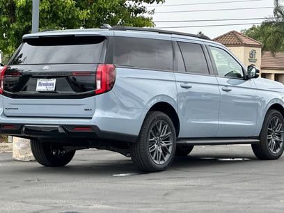 New 2026 Ford Expedition Max Platinum w/ Stealth Appearance Package