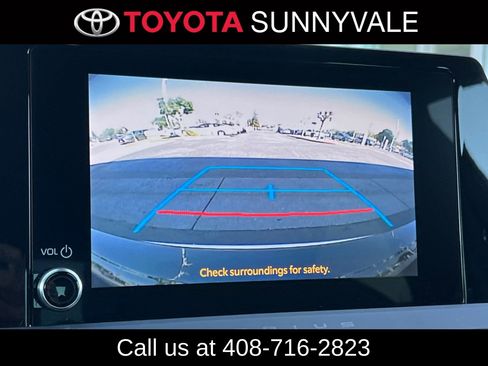 Used 2024 Toyota Prius LE image 23