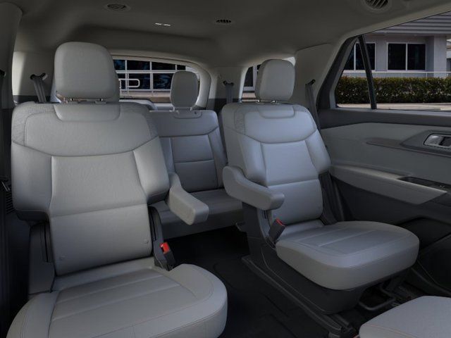 New 2026 Ford Explorer Active w/ Active Comfort Package RWD image 11