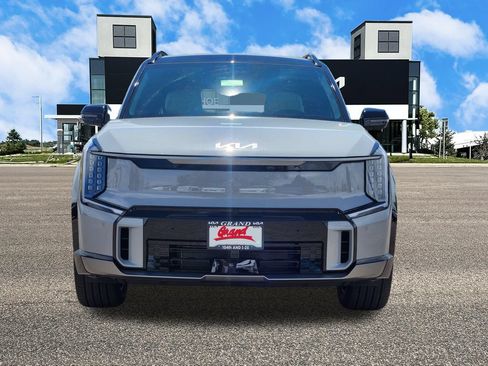 New 2026 Kia EV9 GT-Line AWD/4WD image 3