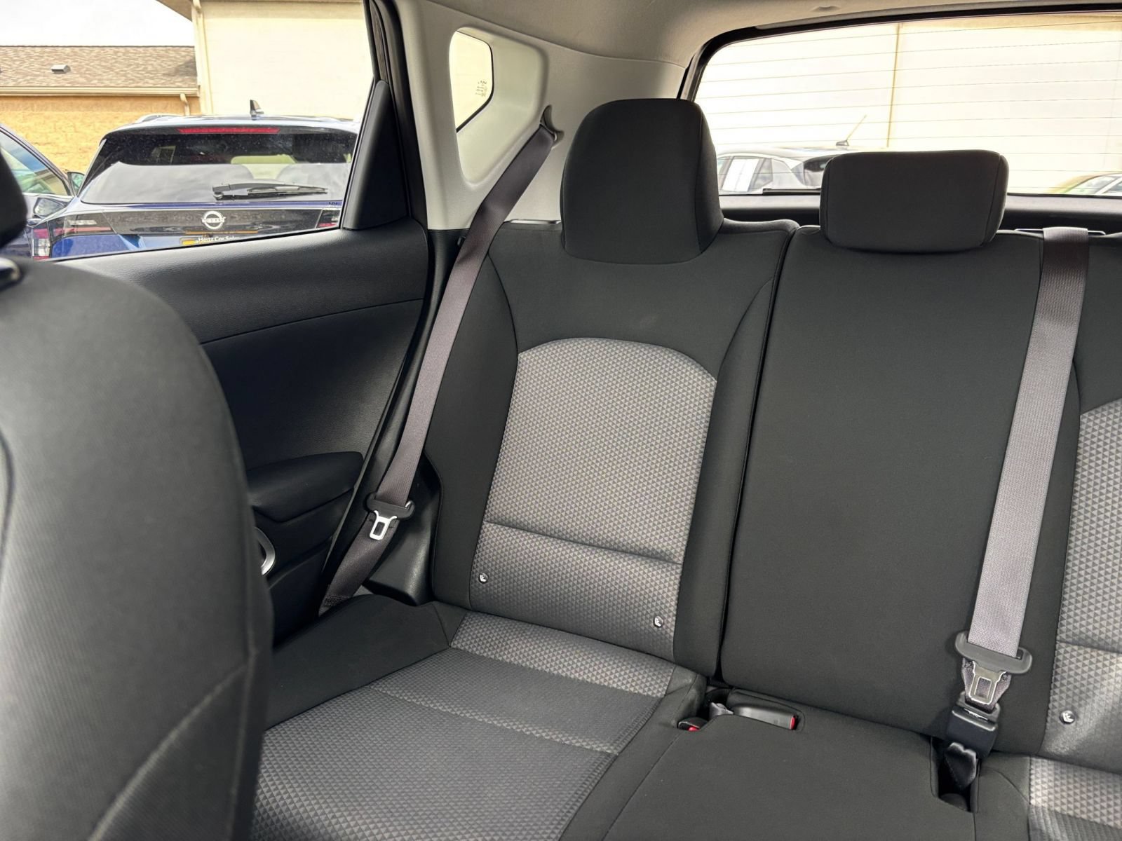 Used 2025 Kia Soul LX w/ LX Technology Package FWD image 37