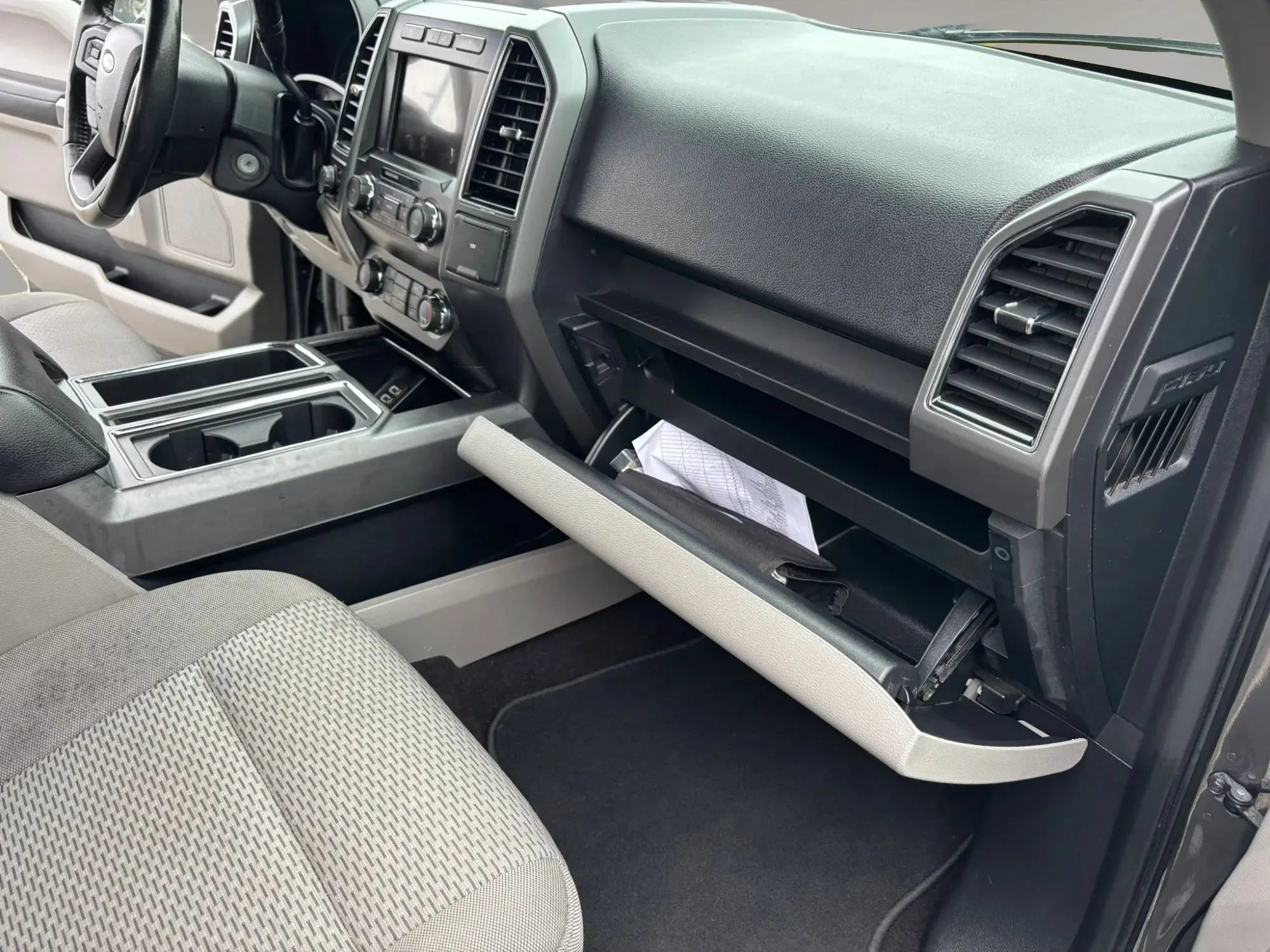 Used 2020 Ford F150 XLT w/ Equipment Group 302A Luxury AWD/4WD image 38
