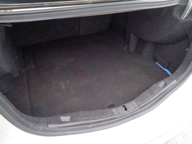 Used 2016 Ford Fusion SE FWD image 9