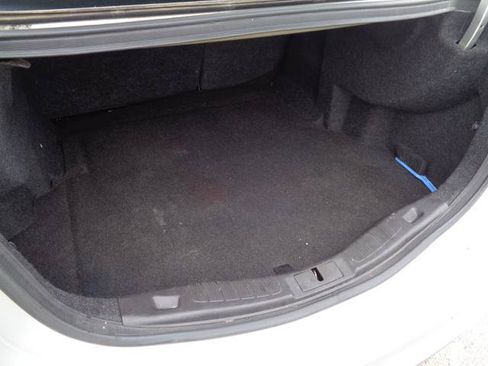 Used 2016 Ford Fusion SE FWD image 9