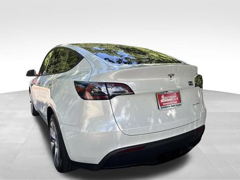 Used 2023 Tesla Model Y Long Range AWD/4WD image 12