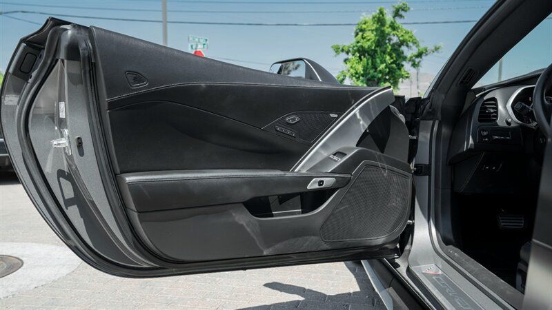 Used 2016 Chevrolet Corvette Stingray Coupe w/ 2LT Preferred Equipment Group RWD image 16