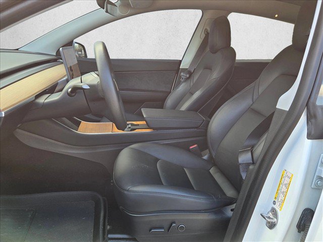 Used 2021 Tesla Model Y Long Range AWD/4WD image 15