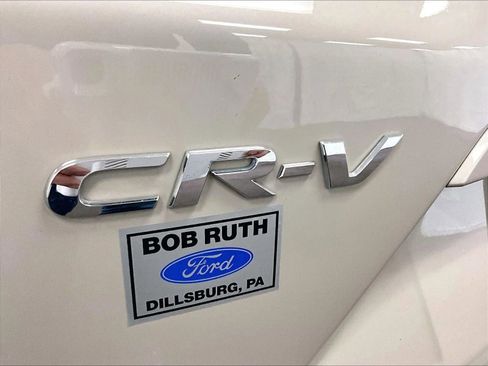 Used 2017 Honda CR-V Touring image 14