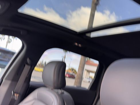 Used 2025 Lincoln Nautilus Premier w/ Equipment Group 102A image 22