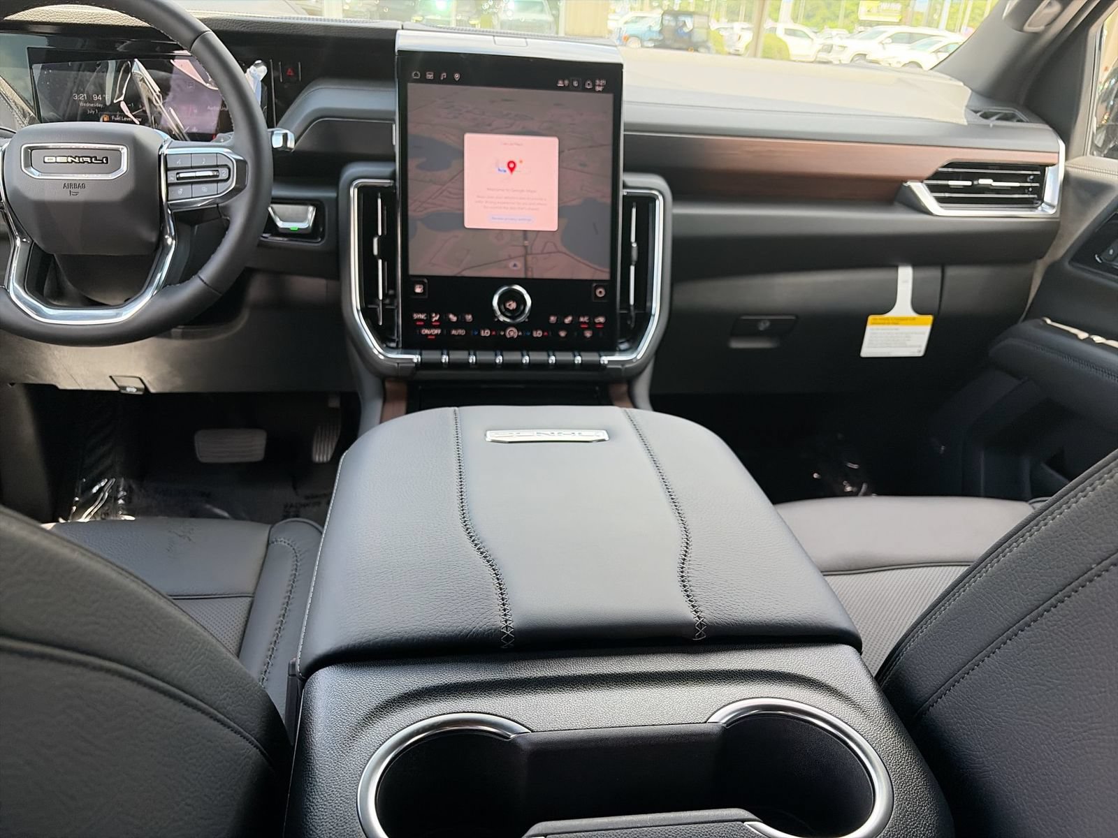 New 2026 GMC Yukon Denali RWD image 41