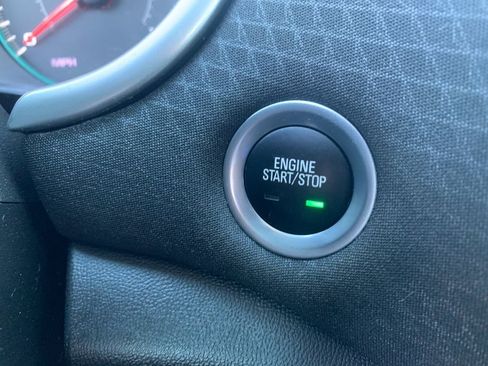 Used 2025 Chevrolet Malibu RS image 25