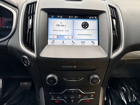 Used 2017 Ford Edge SEL w/ Equipment Group 201A AWD/4WD image 24