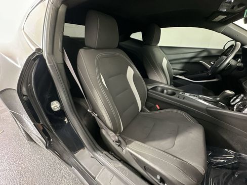 Used 2017 Chevrolet Camaro LT image 29