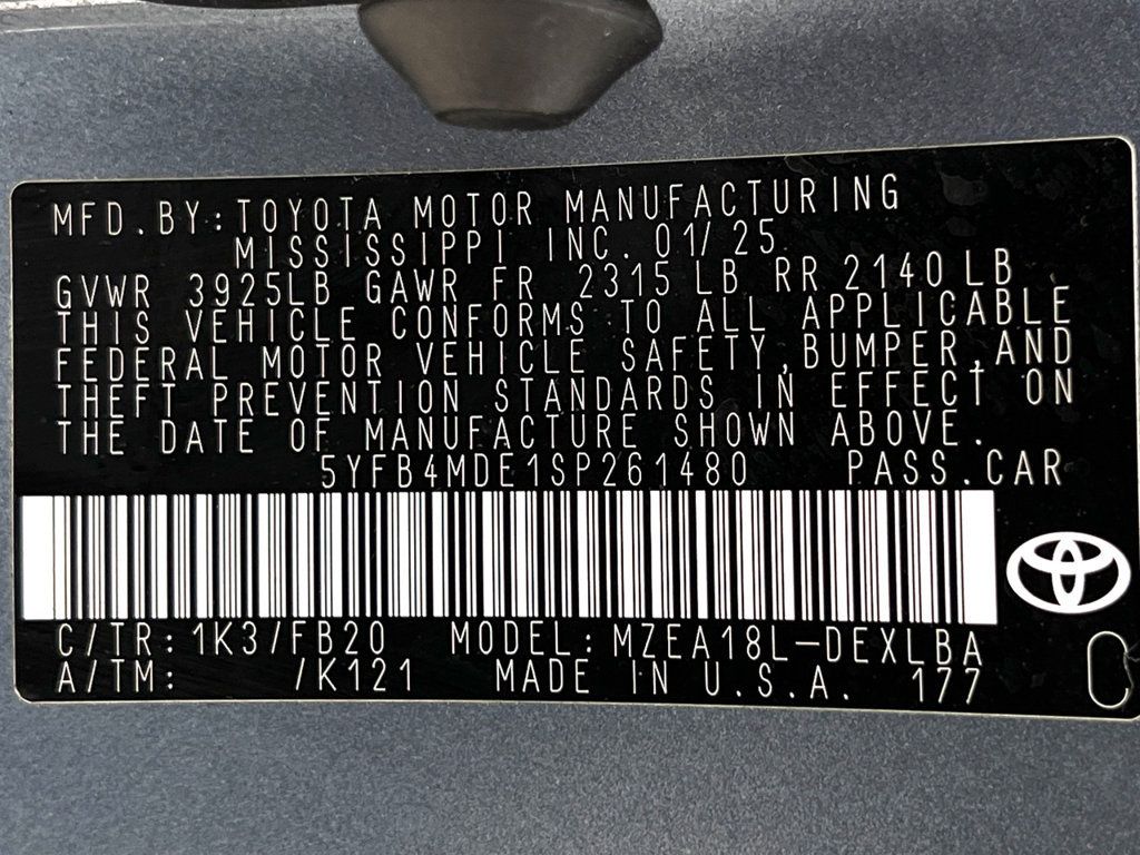 Used 2025 Toyota Corolla LE FWD image 22