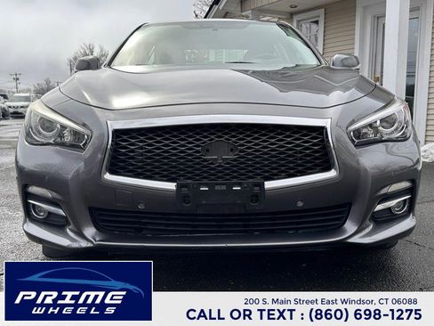 Used 2015 INFINITI Q50 Premium w/ Deluxe Touring Package image 2