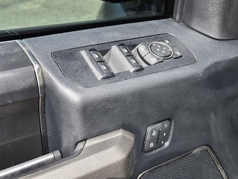 Used 2020 Ford F150 Raptor w/ Equipment Group 802A Luxury AWD/4WD image 29