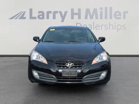 Used 2010 Hyundai Genesis 2.0T image 8