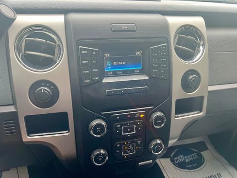Used 2014 Ford F150 XLT w/ XLT Chrome Package AWD/4WD image 16