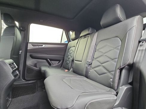 New 2026 Volkswagen Atlas Cross Sport SE AWD/4WD image 25