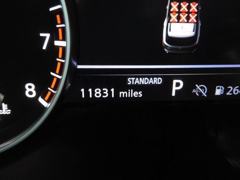 Used 2023 Nissan Pathfinder SL FWD image 29