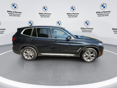 Used 2024 BMW X3 xDrive30i w/ Convenience Package w/ZPA AWD/4WD image 9
