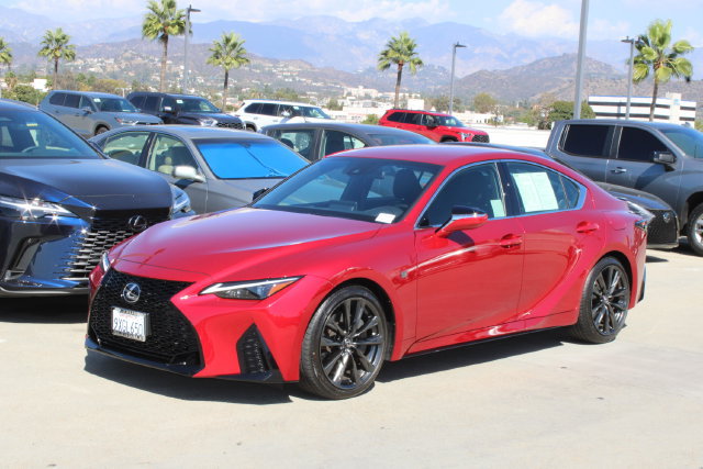 Certified 2025 Lexus IS 300 F Sport w/ Accessory Package RWD image 3