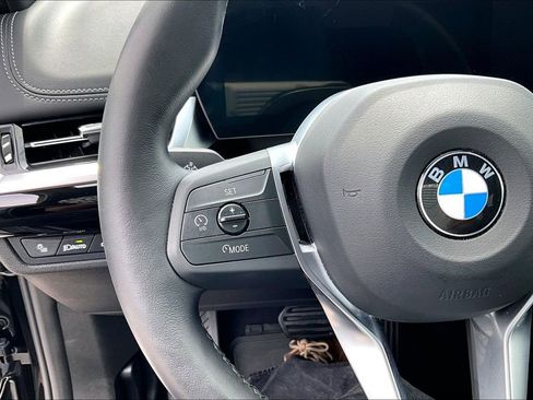 Used 2023 BMW X1 xDrive28i w/ Convenience Package AWD/4WD image 9