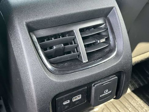 Used 2020 Chevrolet Blazer RS AWD/4WD image 19