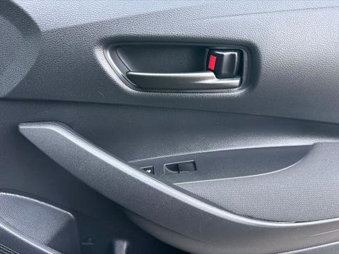 Certified 2025 Toyota Corolla LE image 18