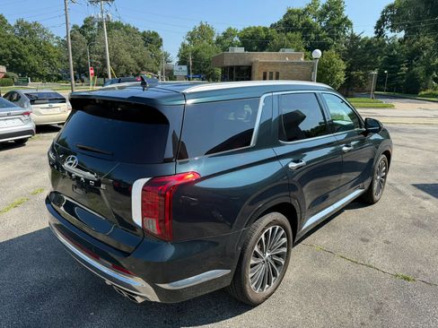 Used 2025 Hyundai Palisade Calligraphy FWD image 5