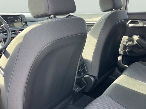 New 2026 Kia Seltos LX image 19