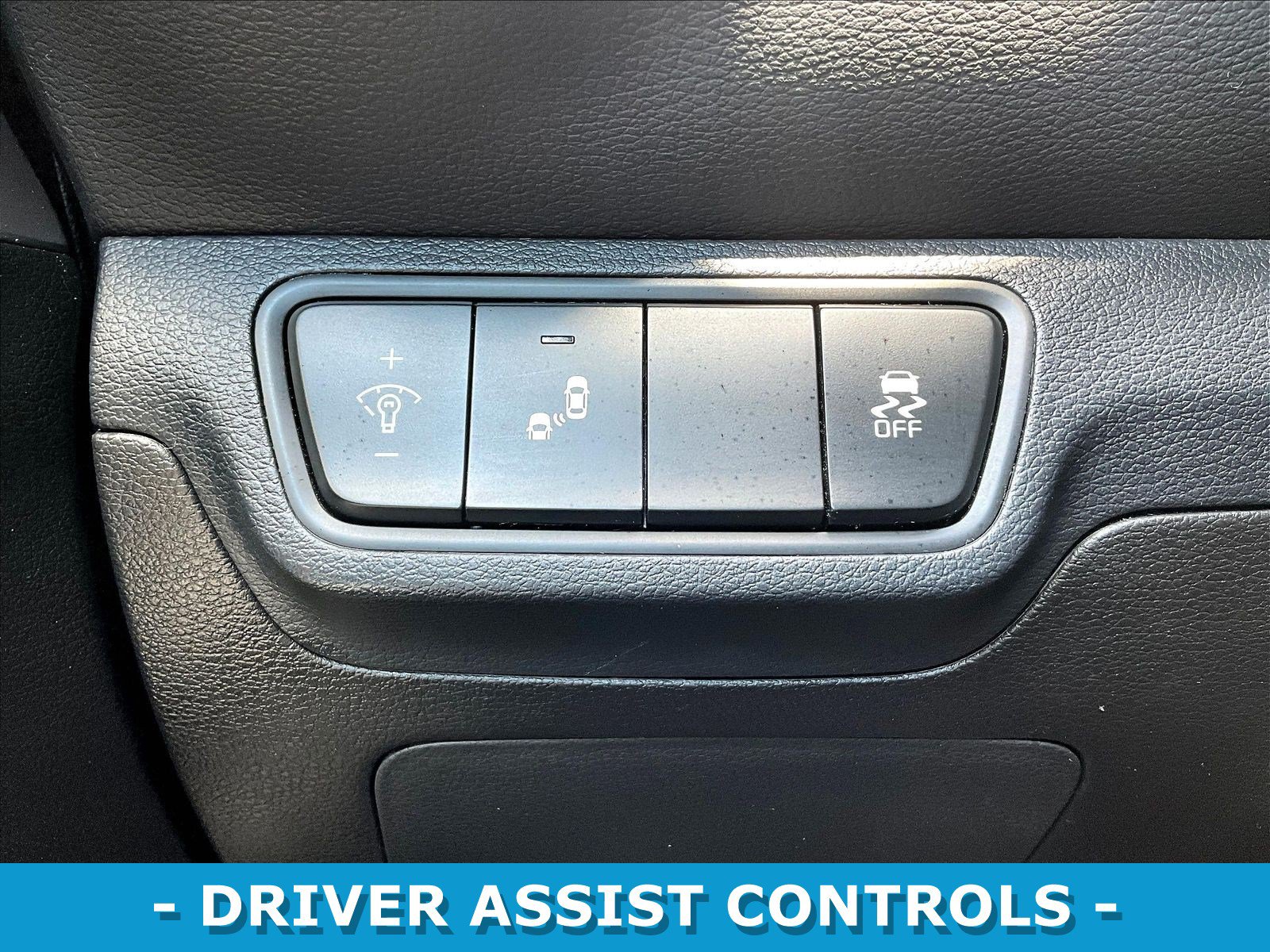 Used 2023 Kia Forte LXS w/ LXS Technology Package FWD image 35