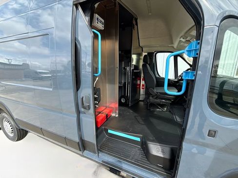 Used 2024 RAM ProMaster 3500 FWD image 25