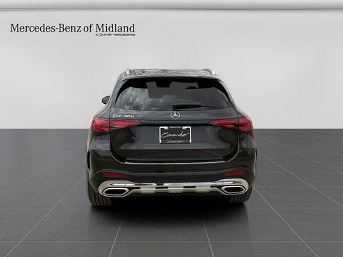New 2026 Mercedes-Benz GLC 300 image 6