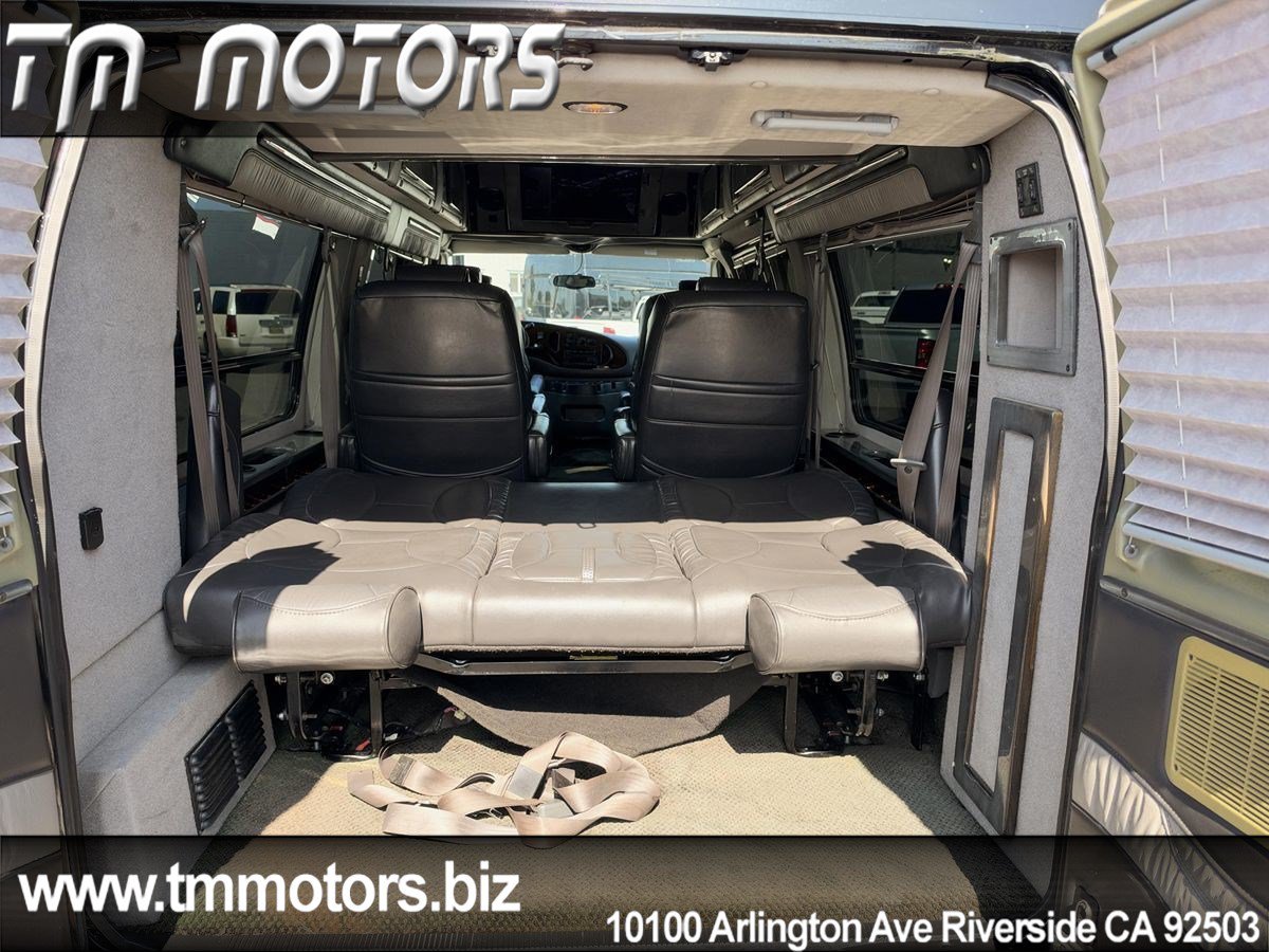 Used 2007 Ford E-250 and Econoline 250 Extended RWD image 11