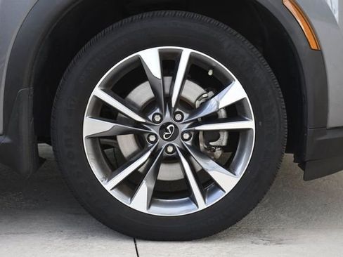 Used 2023 INFINITI QX60 Luxe image 33