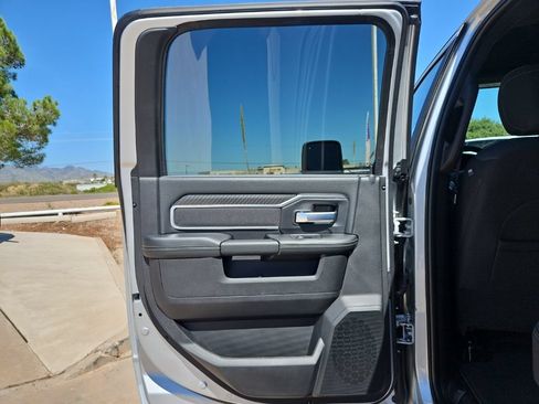 New 2026 RAM 2500 Big Horn AWD/4WD image 14