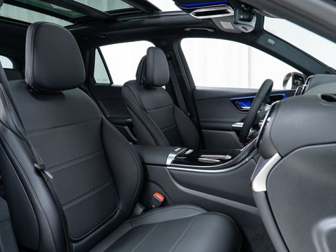 New 2026 Mercedes-Benz GLC 300 4MATIC image 22