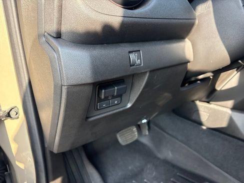 Used 2024 Chevrolet Colorado Trail Boss w/ Advanced Trailering Package AWD/4WD image 16
