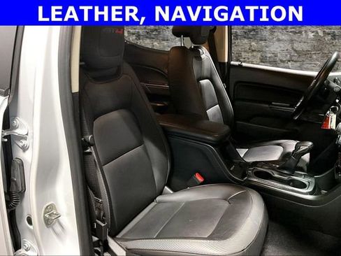 Used 2022 GMC Canyon AT4 w/ Trailering Package image 28