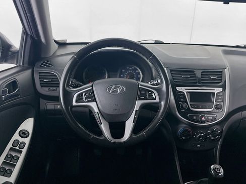 Used 2014 Hyundai Accent SE FWD image 17