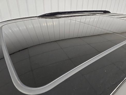 Used 2024 Chevrolet Traverse RS w/ LPO, Floor Liner Package image 11