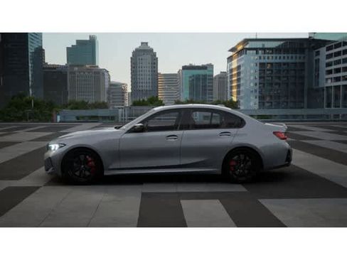 New 2026 BMW 330i Sedan w/ M Sport Package image 4