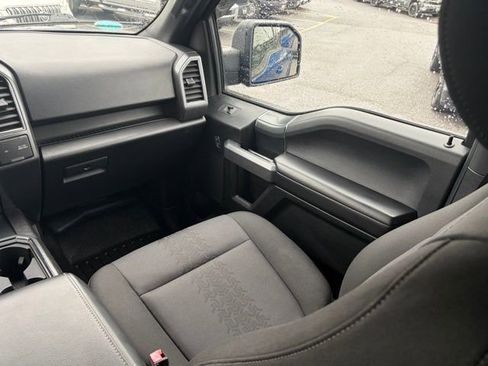 Used 2018 Ford F150 XLT w/ Equipment Group 302A Luxury image 32