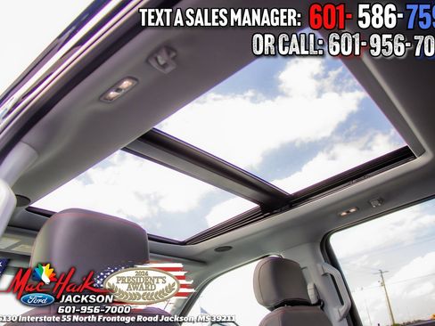 New 2026 Ford F250 Lariat w/ Black Appearance Package image 39