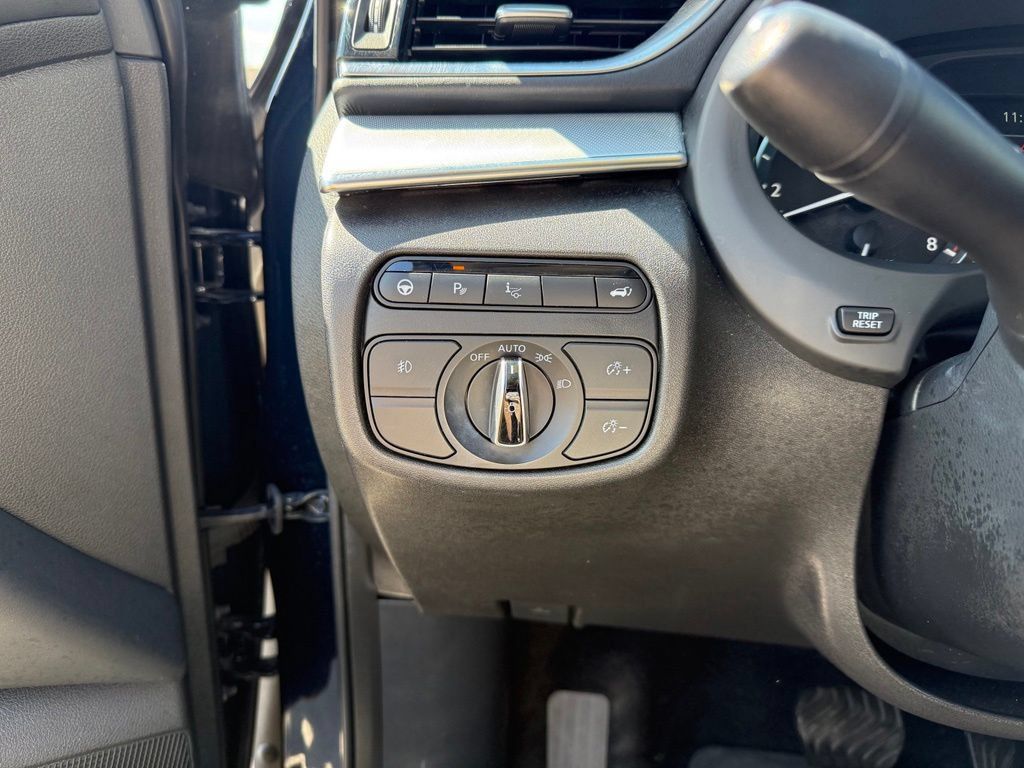 Used 2020 INFINITI QX50 Sensory w/ Proactive Package FWD image 22