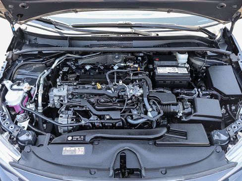Certified 2025 Toyota Corolla LE FWD image 32