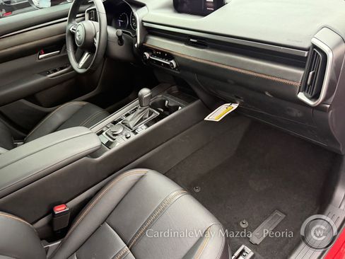 Certified 2025 MAZDA CX-50 AWD 2.5 Hybrid w/ Weather Package image 14