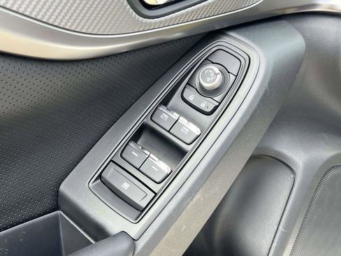 Used 2022 Subaru Crosstrek 2.5i Limited w/ Moonroof Package 1 image 31